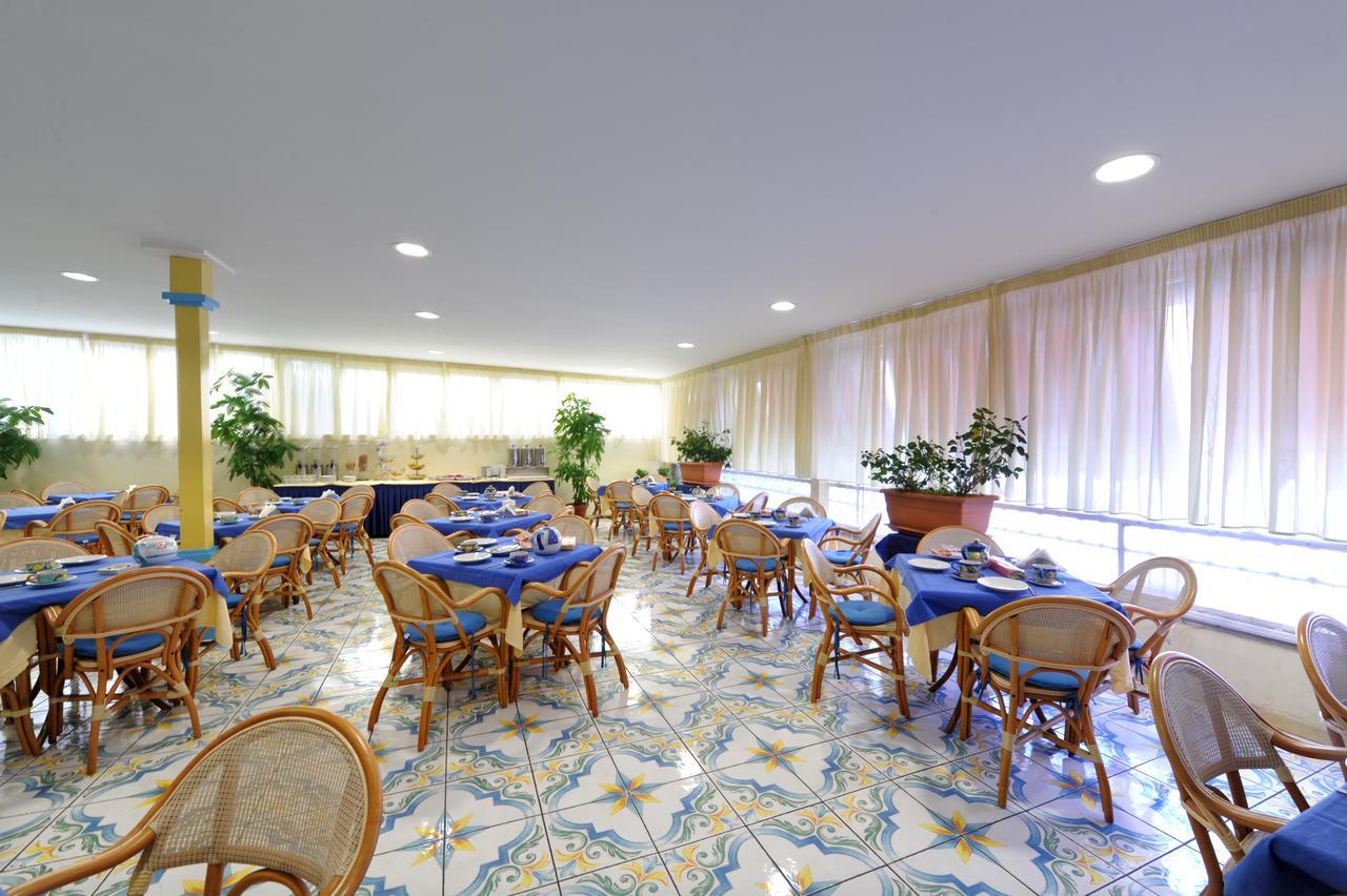 Hotel7Bello Minori Esterno foto