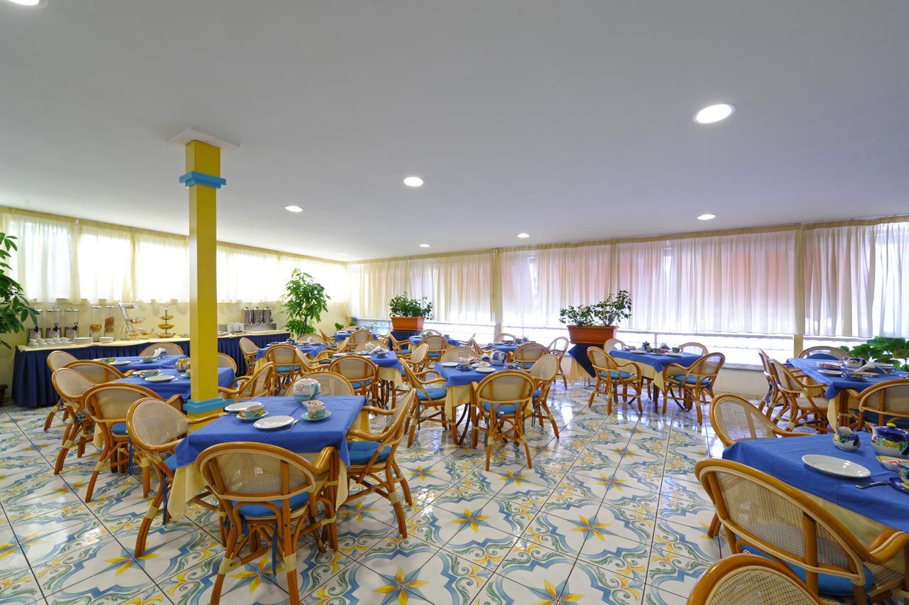 Hotel7Bello Minori Esterno foto